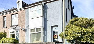 5 bedroom end of terrace house for sale