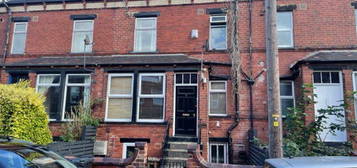 2 bedroom terraced house