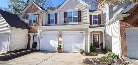 10244 Blakeney Preserve Dr, Charlotte, NC 28277