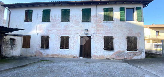 CASA INDIPENDENTE A MONTEBELLUNA