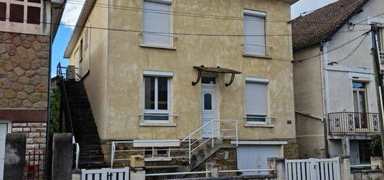 BRIVE - Maison, quartier Danton, 4 chambres, jardin et garage