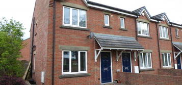 3 bedroom semi-detached house