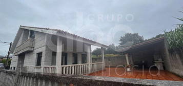 Chalet en Cangas