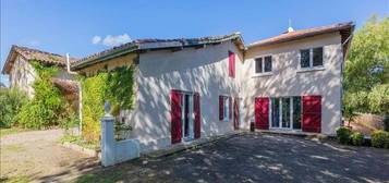 Maison  à vendre, 6 pièces, 4 chambres, 193 m²