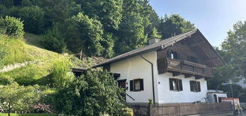 Ideal für Handwerker und Renovierer: Preisgünstiges Einfamilienhaus mit Bergblick in Baumkirchen zur Sanierung!