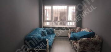 SM EMLAKTAN OSMANGAZİ MAHALLESİNDE FULL YAPILI 3+1 SATILIK DAİRE