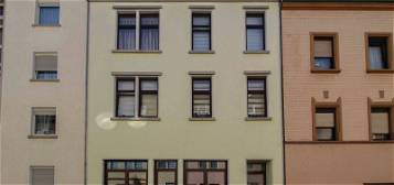 Zuhause gestalten in Neunkirchen: ETW mit Renovierungsbedarf in Neunkirchen