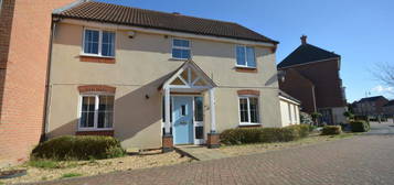 4 bedroom semi-detached house