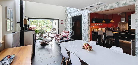 Vente maison 6 pièces 174 m²