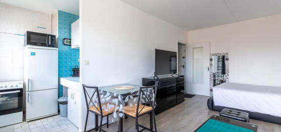 Appartement de 28 m2 en vente à Paris 18 - Simplon - Idéal pour primo accédant ou investisseurs