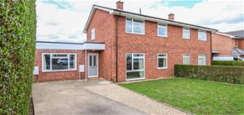 Semi-detached house to rent in Westfield Road, Great Shelford, Cambridge CB22