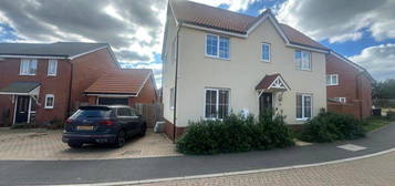 3 bed detached house for sale