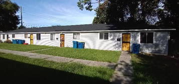 4253 Moncrief Rd W, Jacksonville, FL 32209