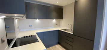 2 bed flat to rent