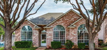 1712 Bel Air Dr, Carrollton, TX 75007