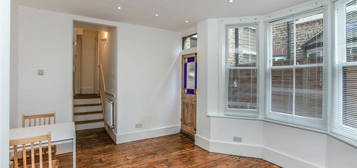 2 bed flat to rent