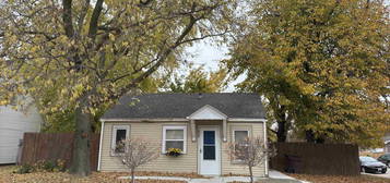 324 W  25th St, South Sioux City, NE 68776