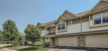 3290 Lakewood Trl, Woodbury, MN 55129