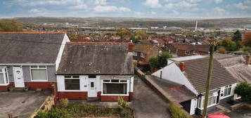 2 bedroom semi-detached bungalow for sale