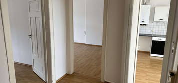 Geschmackvolle 2-Zimmer-Wohnung mit tollem Ausblick in Wiesbaden, Jägerstraße!