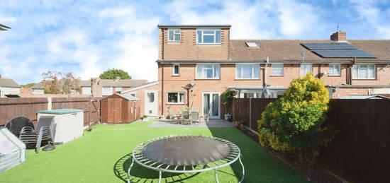 5 bed end terrace house for sale