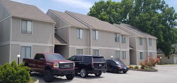 Cedarwood Apartments 209, 209 W Main St #B, Smithville, MO 64089