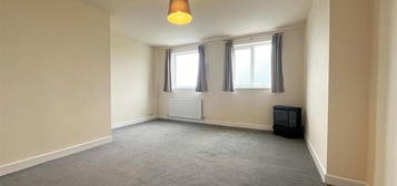 Flat to rent in Woodborough Road, Mapperley, Nottingham NG3