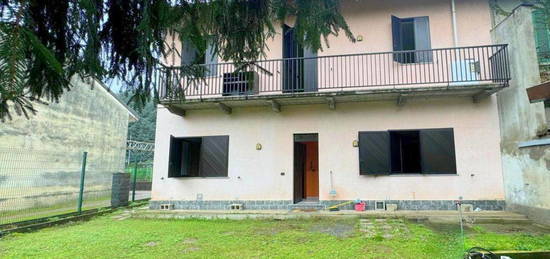 Villa unifamiliare via Sorrento, 10, Sant'Edoardo, Busto Arsizio