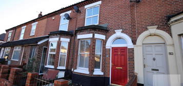 Terraced house to rent in Aylsham Road, Norwich NR3