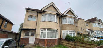 5 bedroom semi-detached house to rent