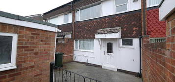 3 bedroom terraced house to rent