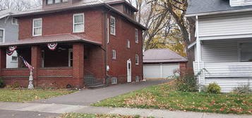 563 Riverside Ave, Elmira, NY 14904