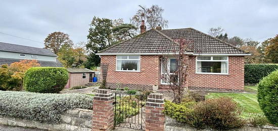 2 bedroom detached bungalow for sale