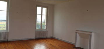 Appartement  à louer, 3 pièces, 2 chambres, 76 m²