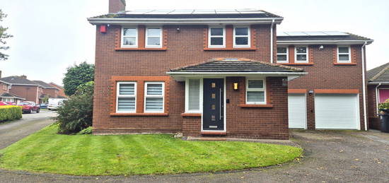 5 bed detached house to rent