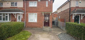 2 bedroom semi-detached house to rent