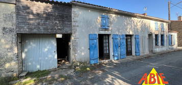 Maison en pierre bord de rivière à DAMVIX