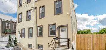 2716 W Gordon St, Philadelphia, PA 19132