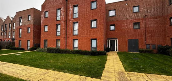 Flat for sale in Rayners Lane, Harrow HA2