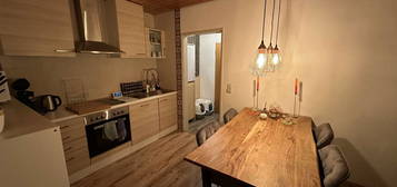 Schöne 2 Zimmer Maisonettewohnung in Freudenstadt mit Balkon und Küche