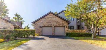 1688 Pebble Beach Dr #1688, Hoffman Estates, IL 60169