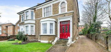 Flat to rent in Brownhaven House, 22 Adelaide Road, Surbiton, Surrey KT6