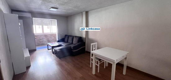 Piso en venta en Casarabonela, San Fermín