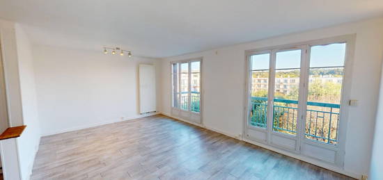 Location appartement 4 pièces 71 m²