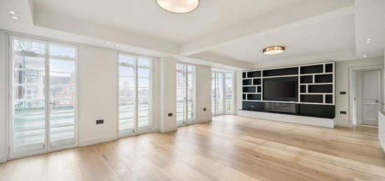 Flat to rent in Dorset House, Marylebone NW1