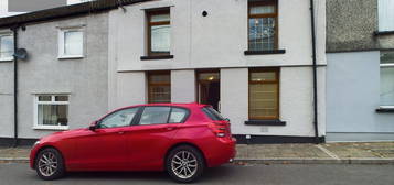 Terraced house to rent in Pleasant Street, Pentre CF41