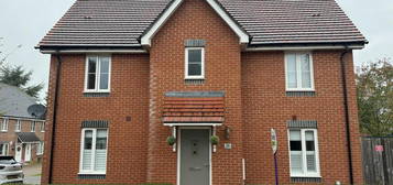 3 bedroom semi-detached house