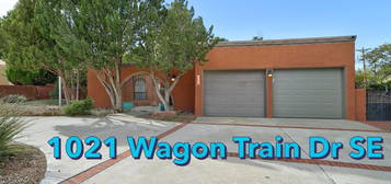 1021 Wagon Train Dr SE, Albuquerque, NM 87123