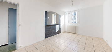 Appartement  à vendre, 3 pièces, 2 chambres, 56 m²