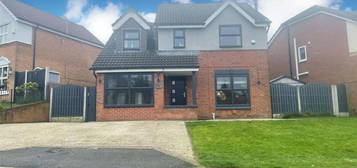 4 bedroom detached house